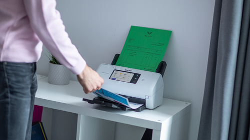 BROTHER Escaner profesional de alta velocidad con escaneado a doble cara automatico, tarjeta de red 